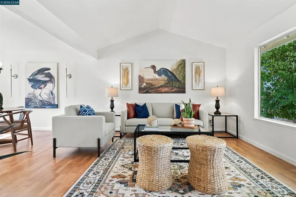 5378 Meadow Wood Place Concord, CA 94521