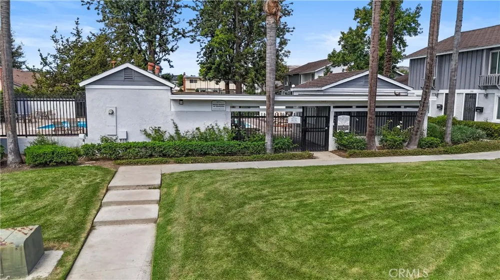 2326 Blackfoot Placentia, CA 92870