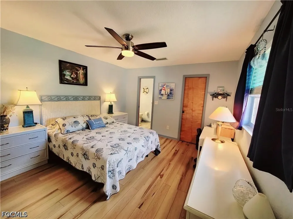 Van Nuys Circle Port Charlotte, FL 33948