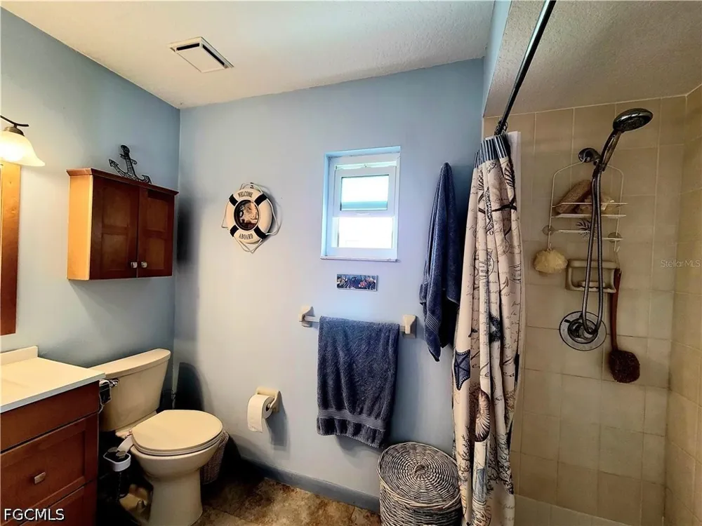 Van Nuys Circle Port Charlotte, FL 33948