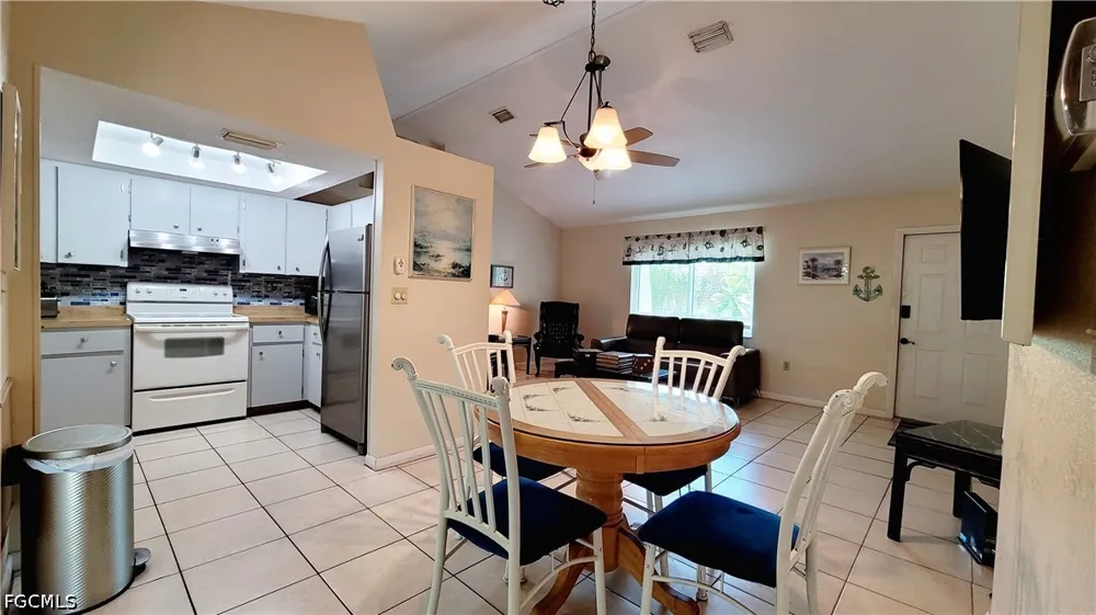 Van Nuys Circle Port Charlotte, FL 33948