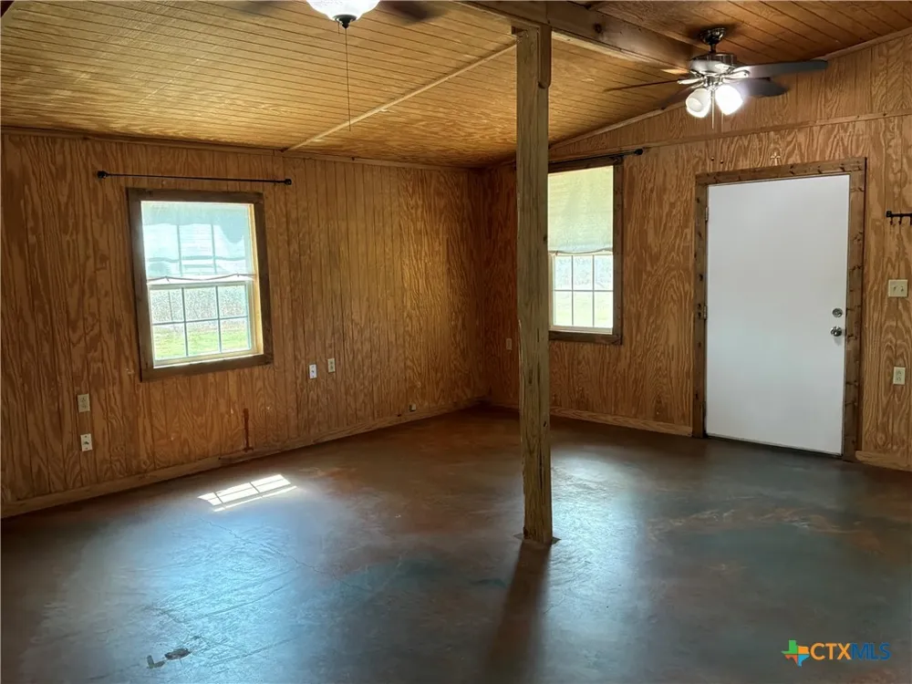Address Not Shown Nixon, TX 78140