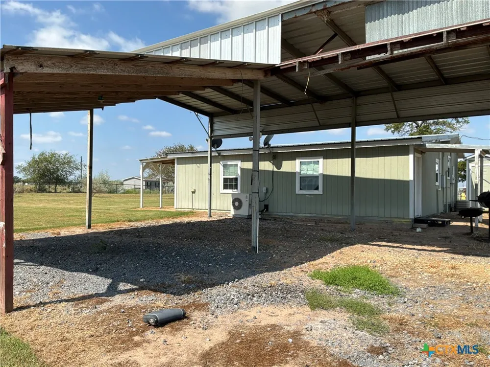 Address Not Shown Nixon, TX 78140