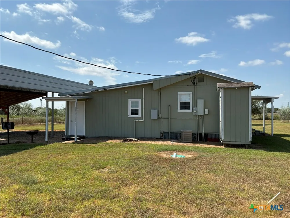 Address Not Shown Nixon, TX 78140