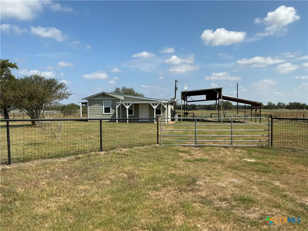 Address Not Shown Nixon, TX 78140