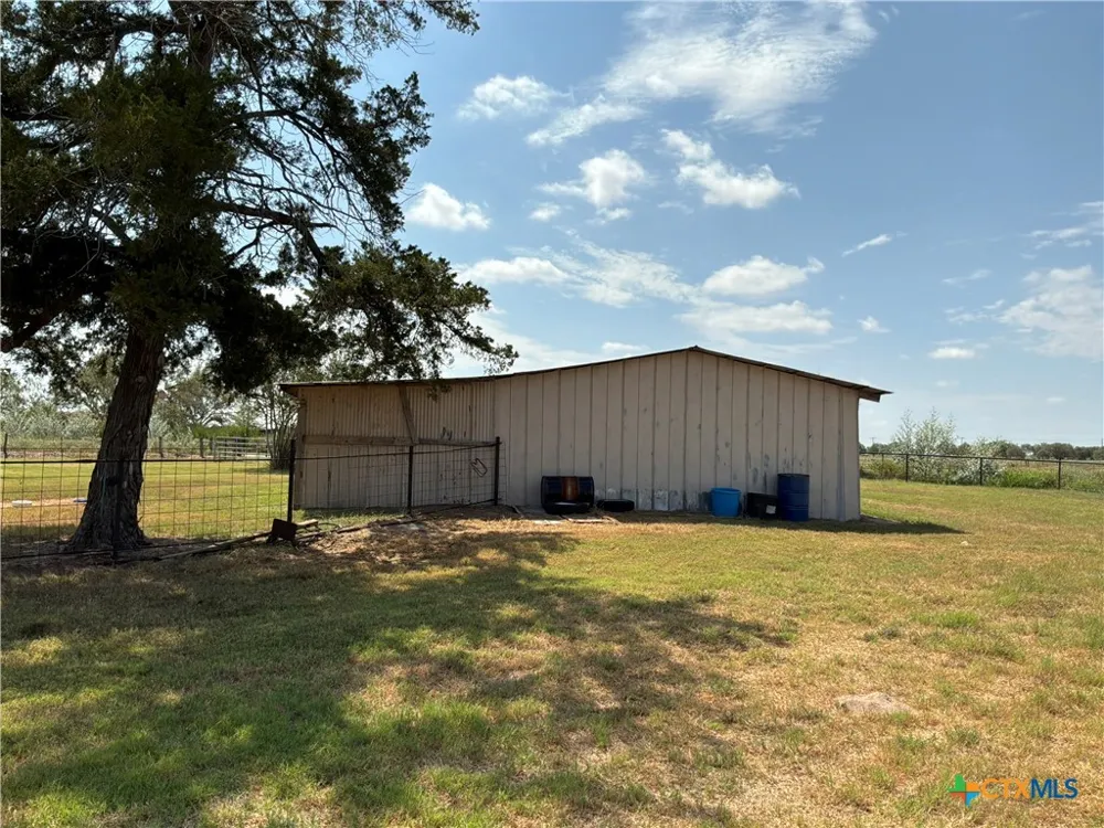 Address Not Shown Nixon, TX 78140