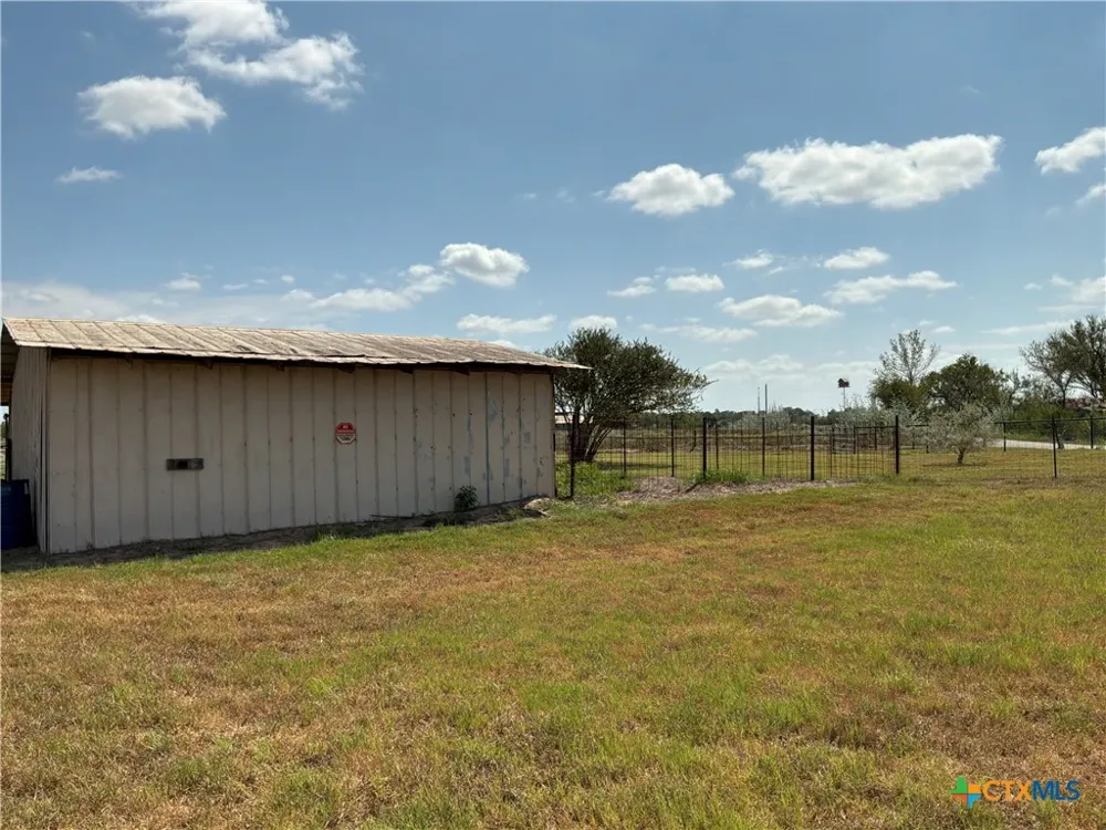 Address Not Shown Nixon, TX 78140