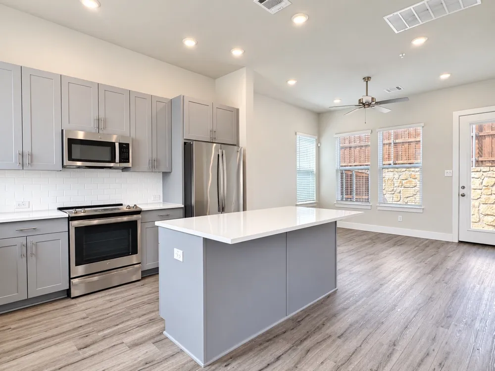 760 W Bedford Euless Road #206 Hurst, TX 76053