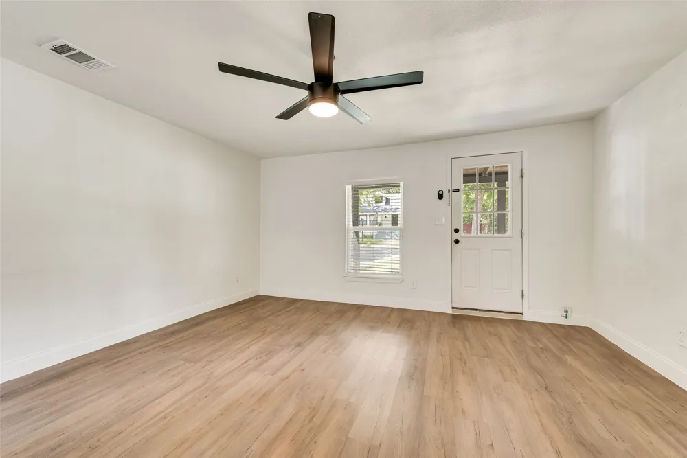 105 Weaver Street Forney, TX 75126