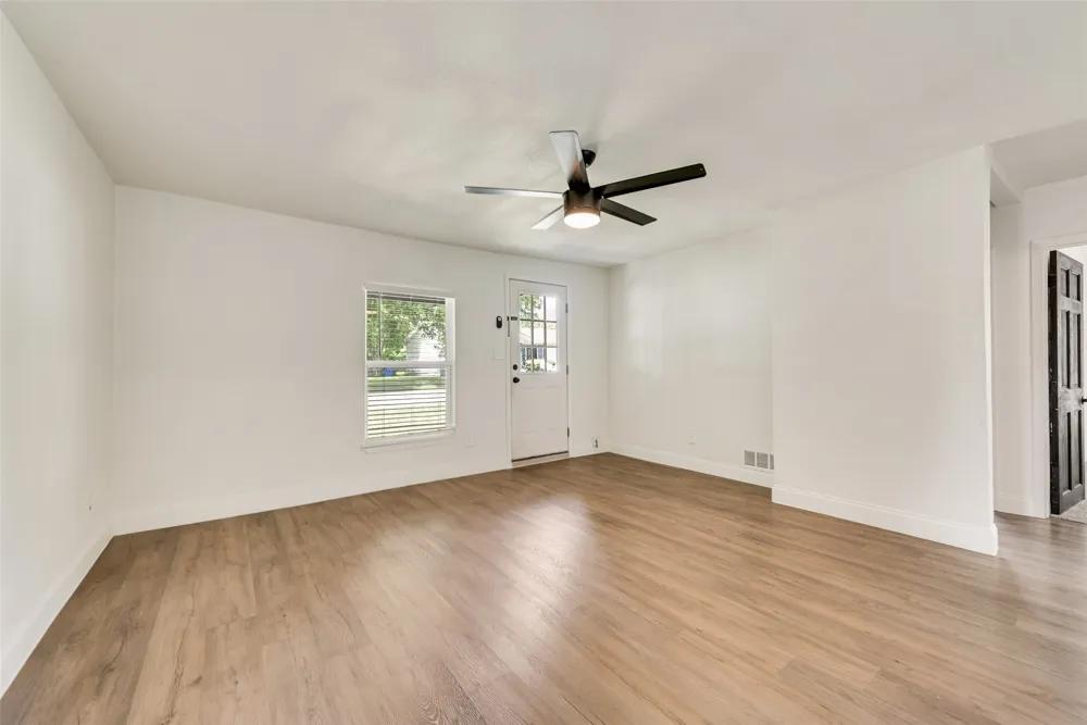 105 Weaver Street Forney, TX 75126