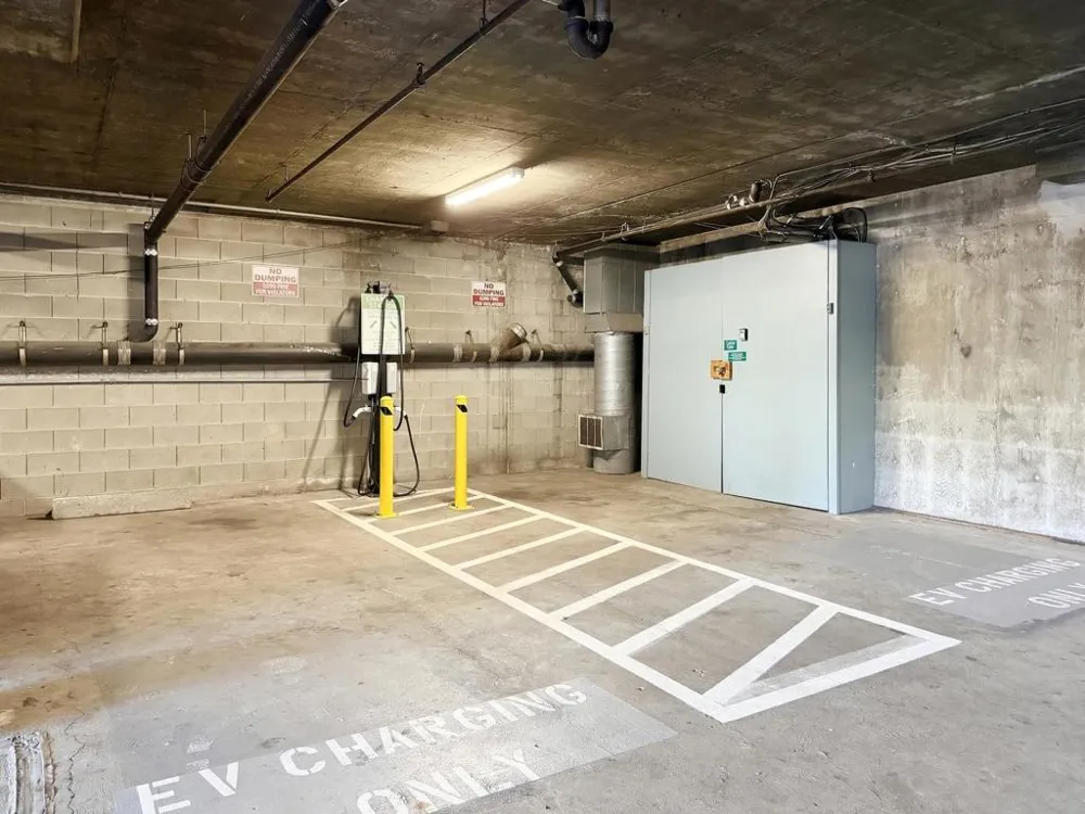 320 Peninsula Avenue #211 San Mateo, CA 94401
