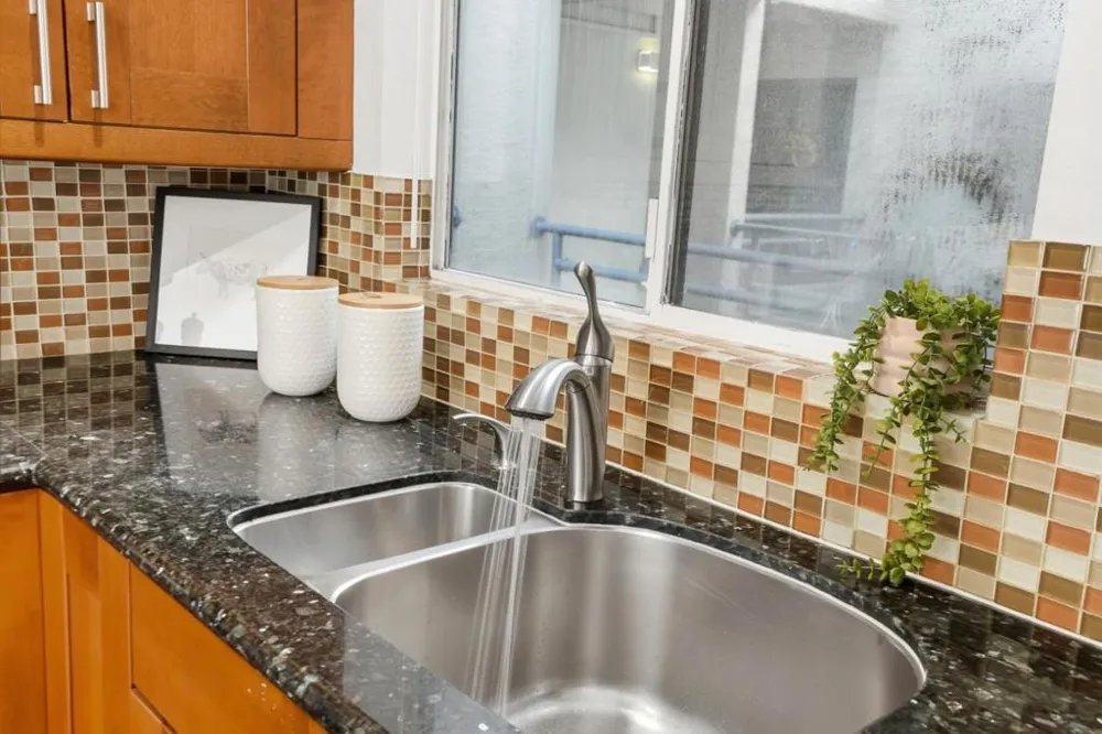 320 Peninsula Avenue #211 San Mateo, CA 94401