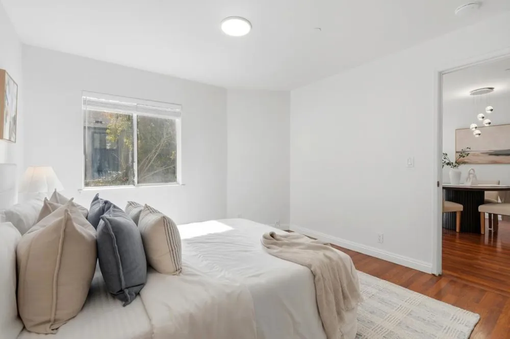 320 Peninsula Avenue #211 San Mateo, CA 94401