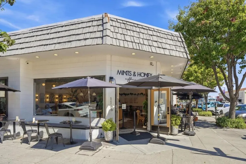 320 Peninsula Avenue #211 San Mateo, CA 94401