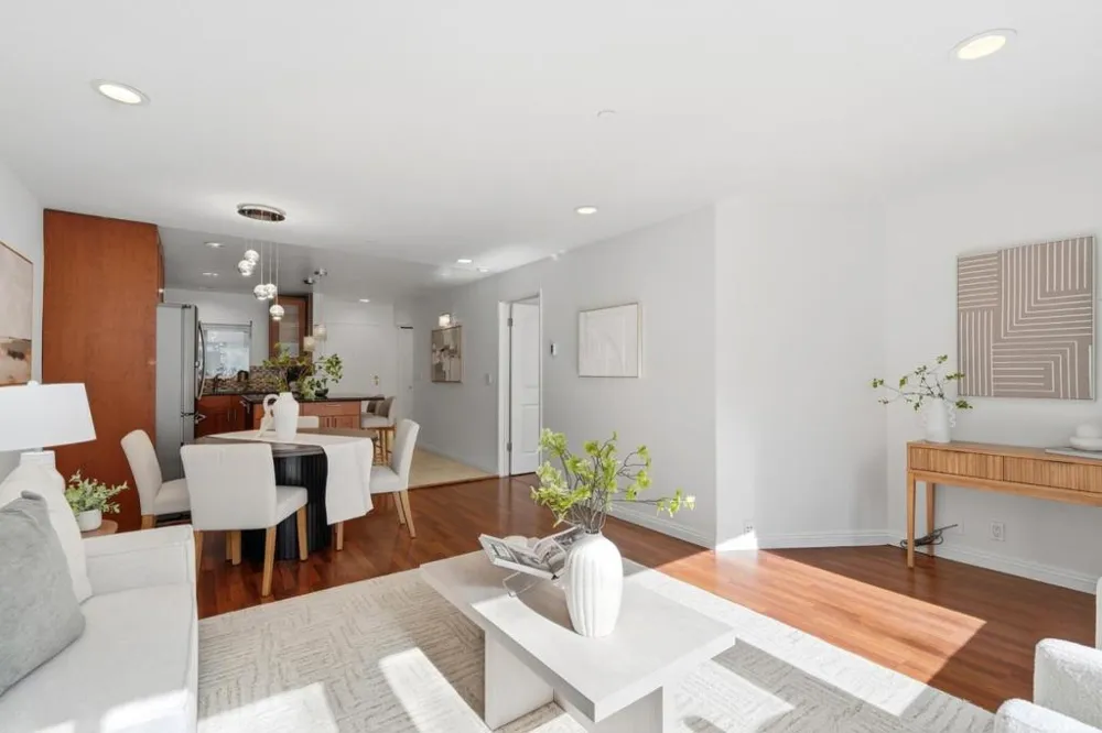 320 Peninsula Avenue #211 San Mateo, CA 94401