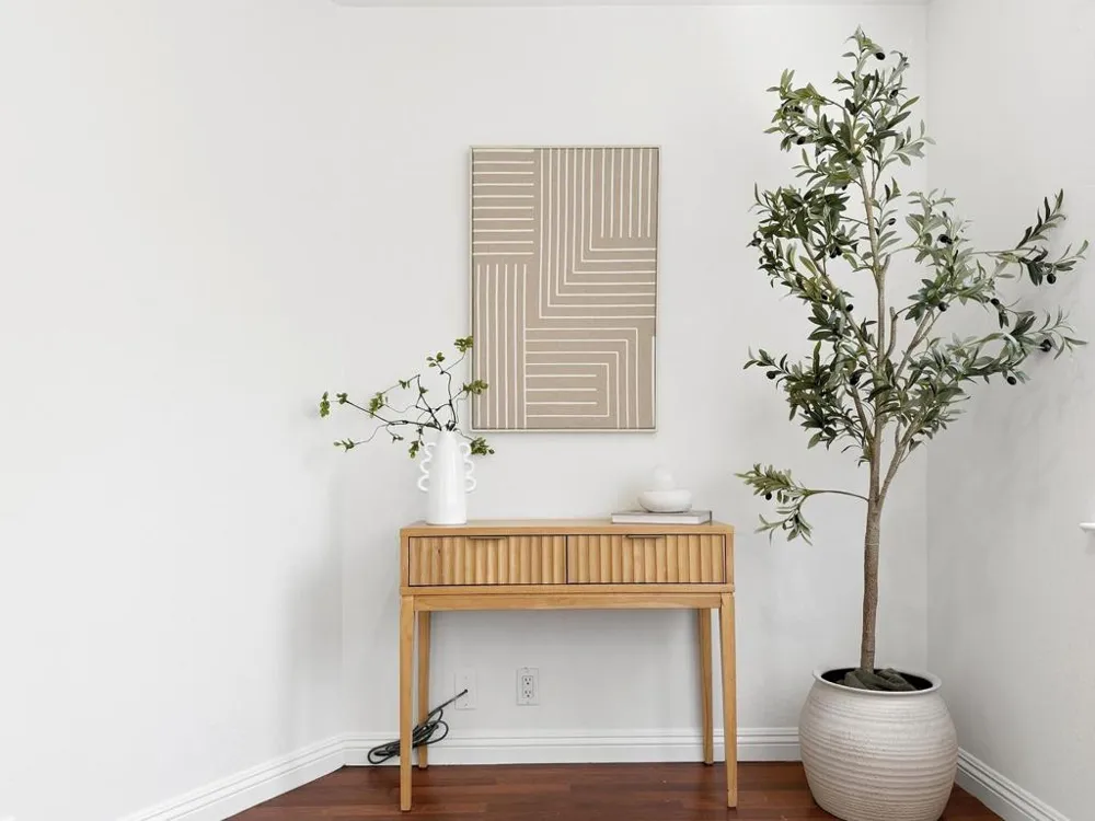 320 Peninsula Avenue #211 San Mateo, CA 94401
