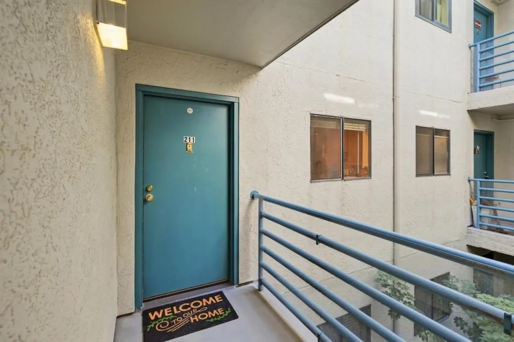 320 Peninsula Avenue #211 San Mateo, CA 94401
