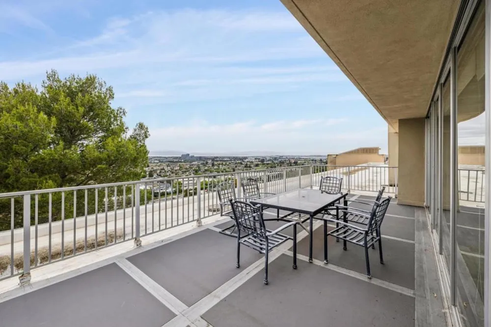 400 Davey Glen Road #4623 Belmont, CA 94002