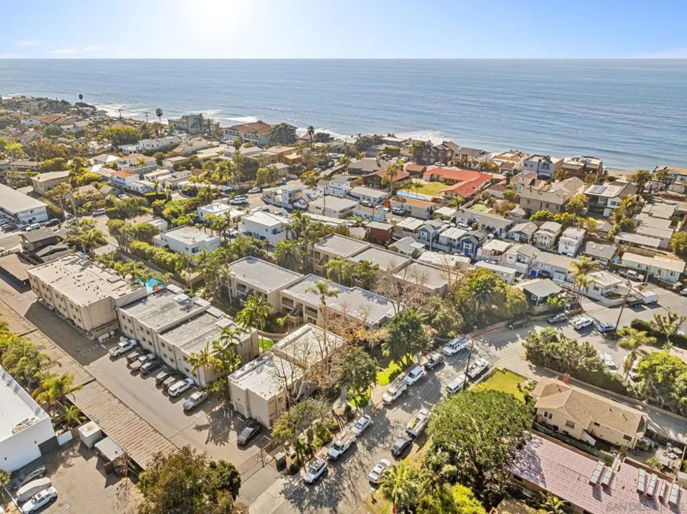 155 W Glaucus #C Encinitas, CA 92024