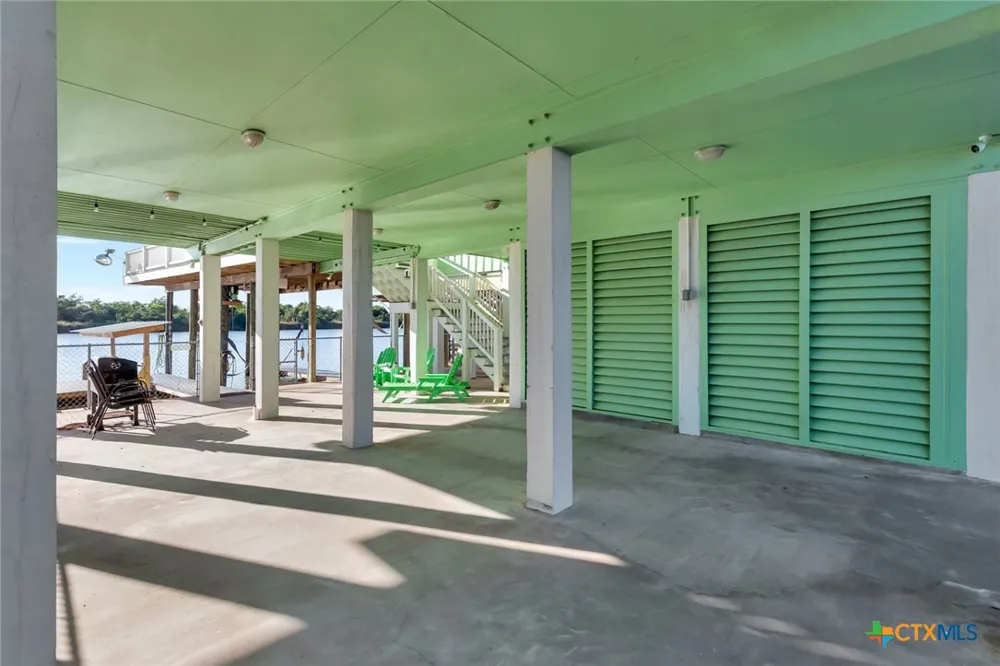 223 PR 670 Matagorda, TX 77457