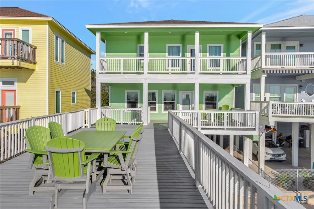 223 PR 670 Matagorda, TX 77457