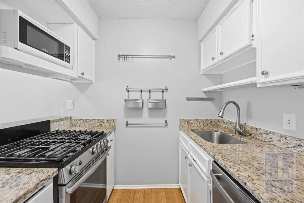 1111 W 10th Street #209 Austin, TX 78703