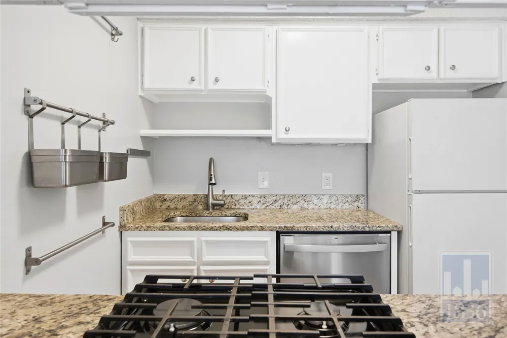 1111 W 10th Street #209 Austin, TX 78703
