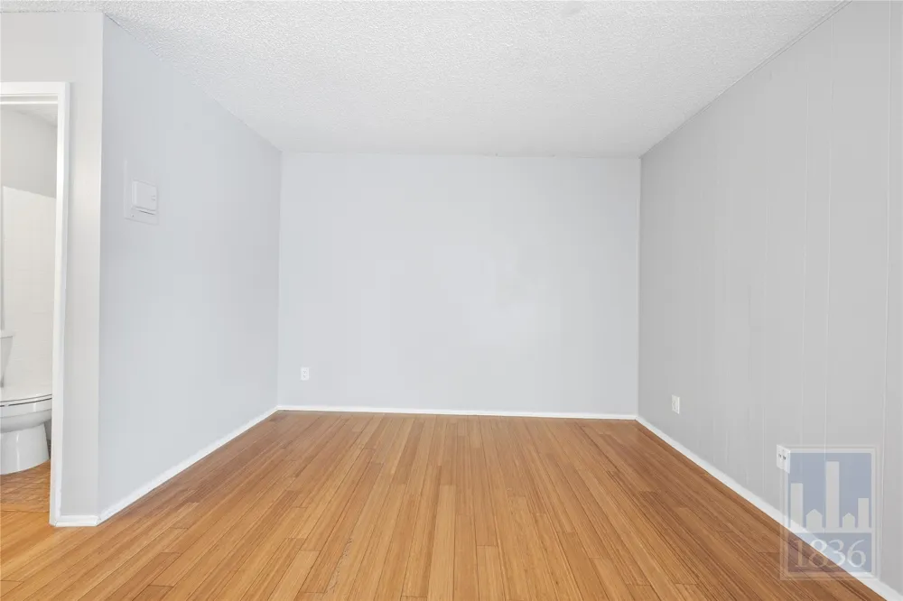 1111 W 10th Street #209 Austin, TX 78703