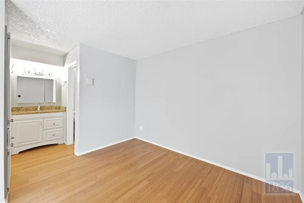 1111 W 10th Street #209 Austin, TX 78703