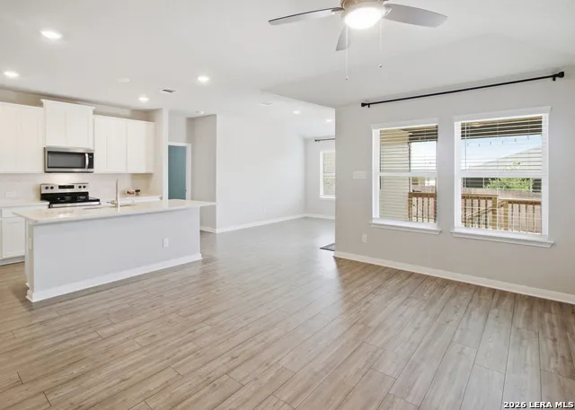 3045 CHARYN WAY New Braunfels, TX 78132