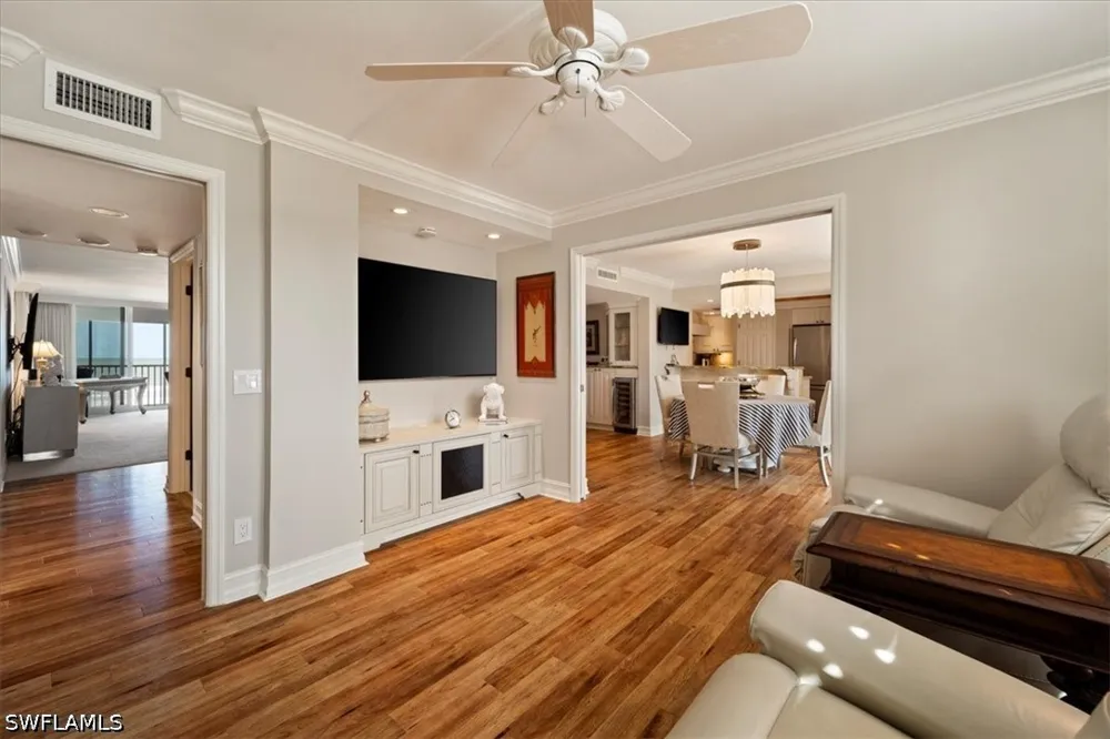 Gulf Shore Drive #200 Naples, FL 34108