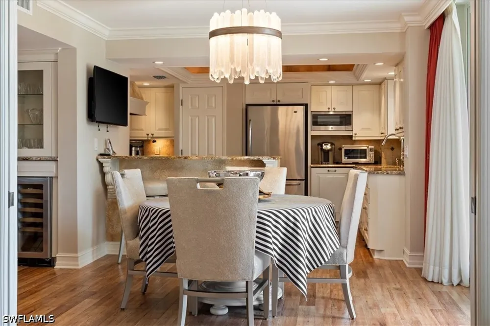 Gulf Shore Drive #200 Naples, FL 34108