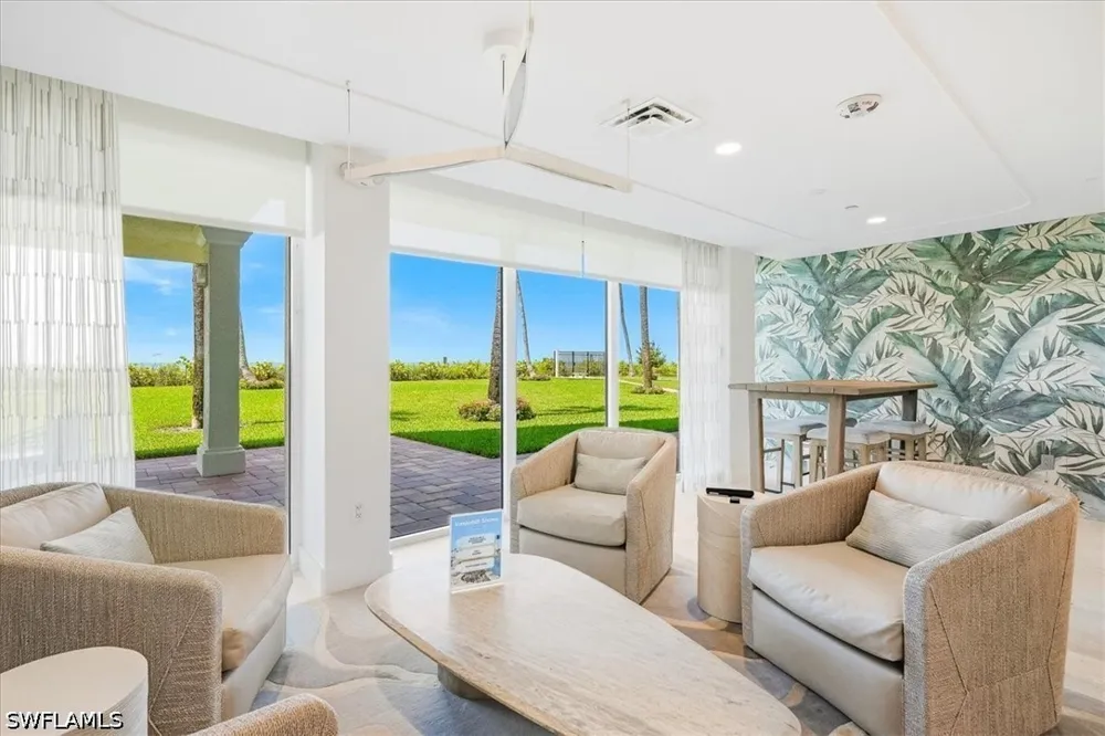 Gulf Shore Drive #200 Naples, FL 34108