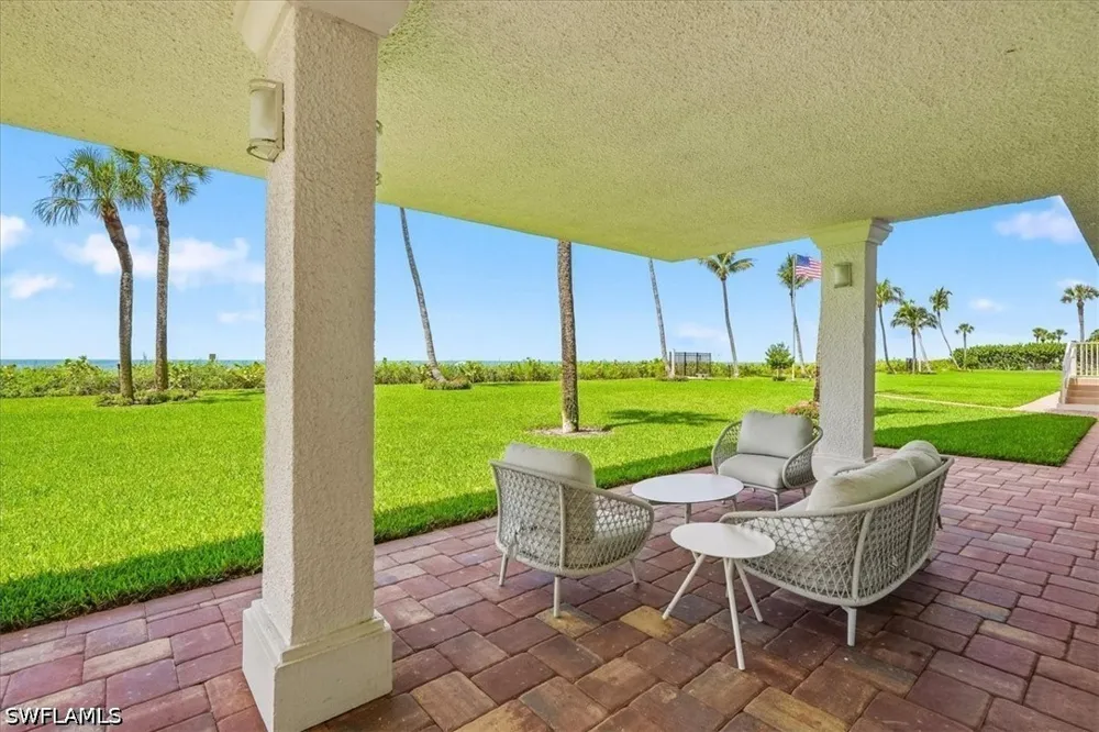 Gulf Shore Drive #200 Naples, FL 34108