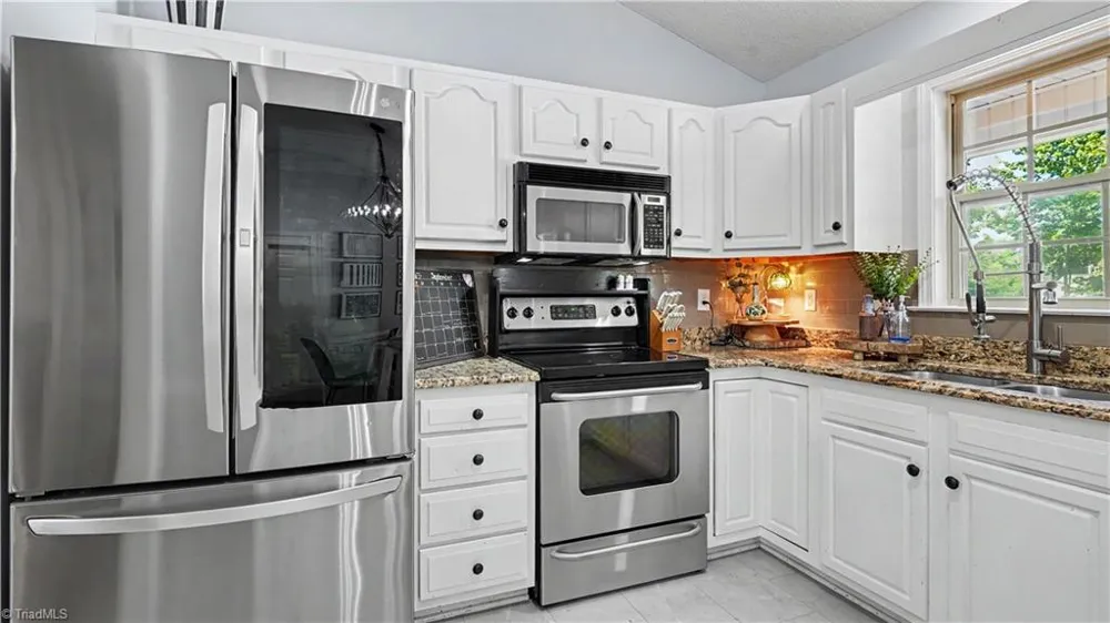 504 Evergreen Trail Thomasville, NC 27360