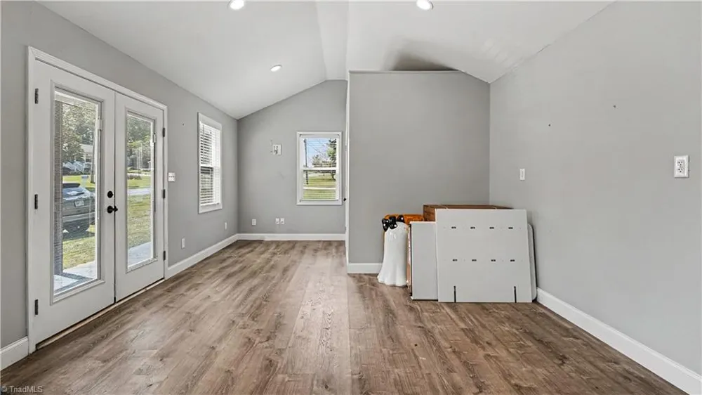 504 Evergreen Trail Thomasville, NC 27360