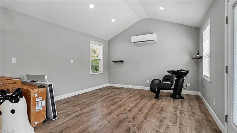 504 Evergreen Trail Thomasville, NC 27360
