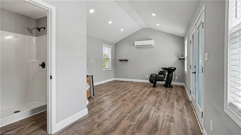 504 Evergreen Trail Thomasville, NC 27360