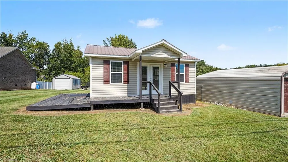504 Evergreen Trail Thomasville, NC 27360