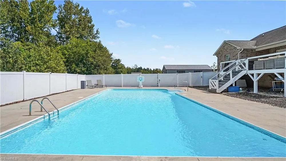 504 Evergreen Trail Thomasville, NC 27360