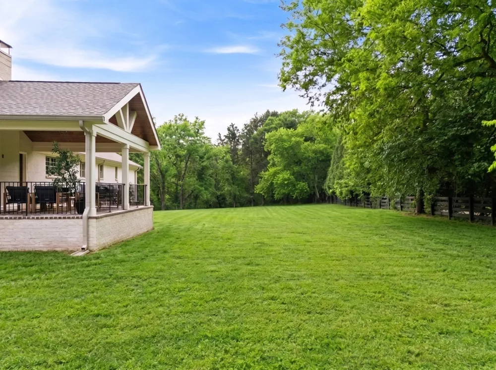 1214 Hunters Trail Dr Franklin, TN 37069