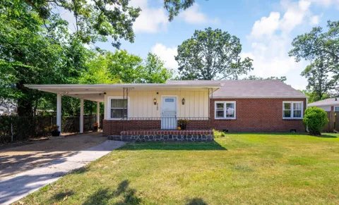 6106 Marietta Avenue