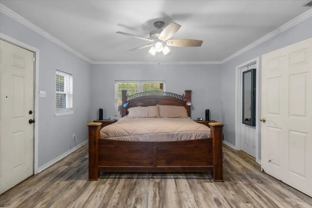 300 Synterra Lindale, TX 75771