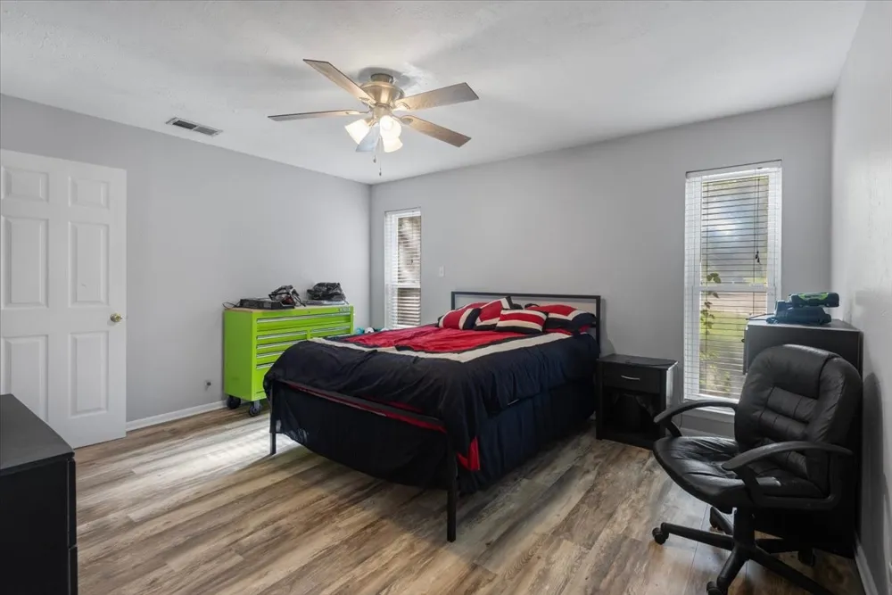300 Synterra Lindale, TX 75771