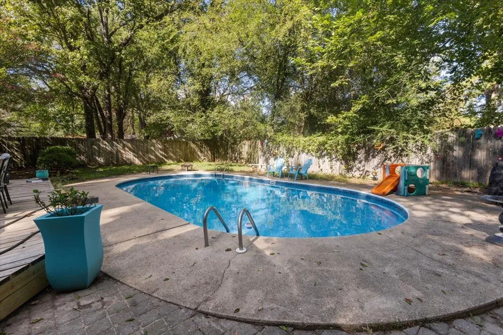 300 Synterra Lindale, TX 75771