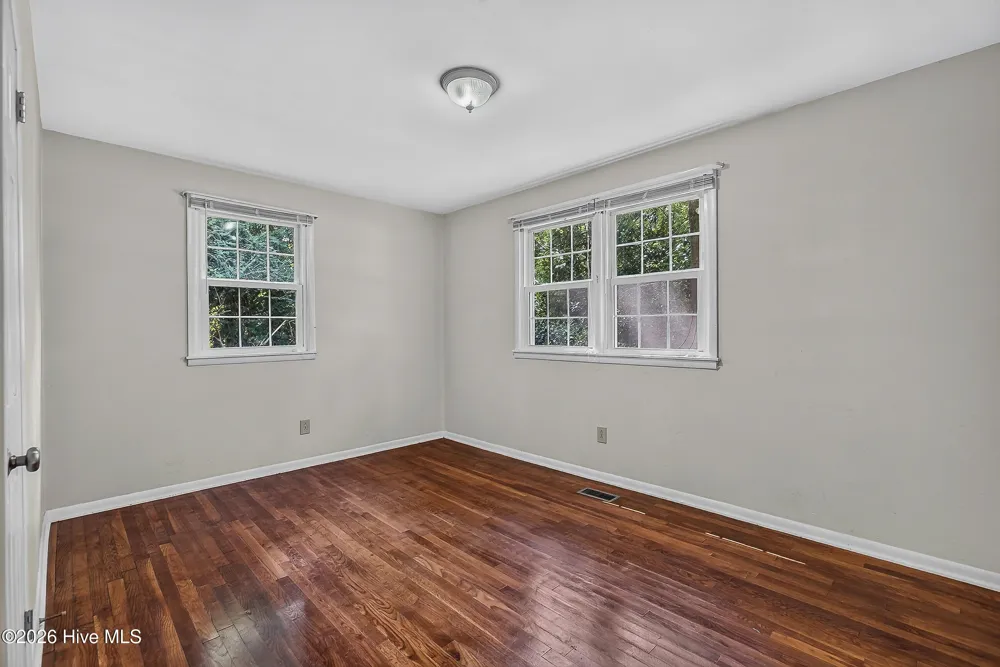 300 Decatur Road Jacksonville, NC 28540