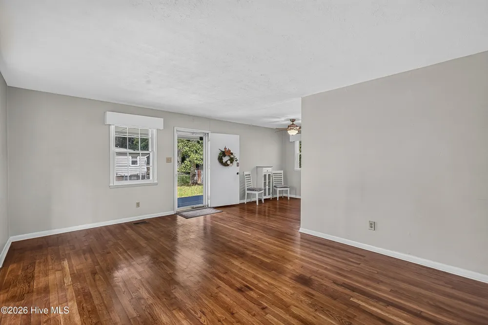 300 Decatur Road Jacksonville, NC 28540