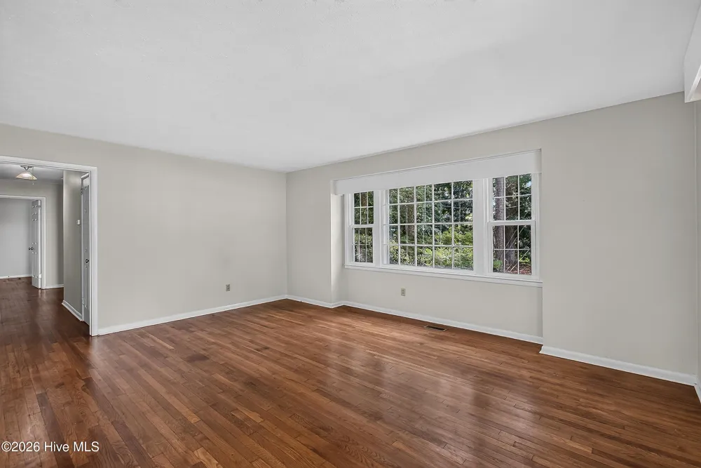300 Decatur Road Jacksonville, NC 28540