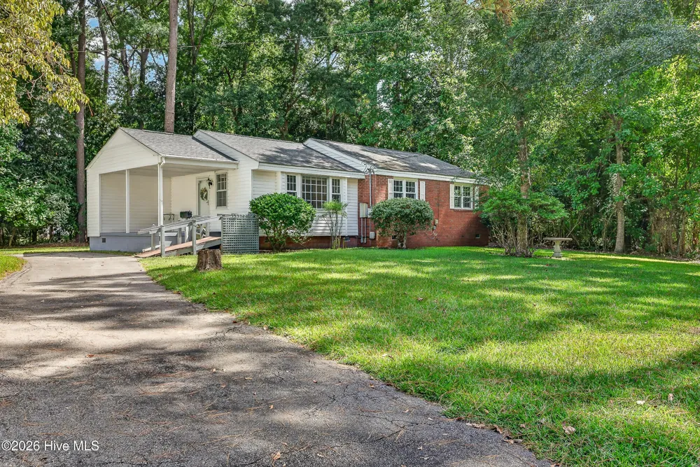 300 Decatur Road Jacksonville, NC 28540