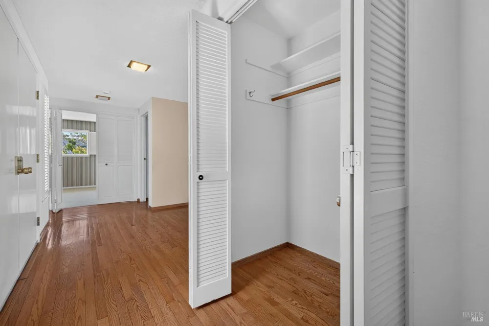 8940 Oakmont Drive Santa Rosa, CA 95409